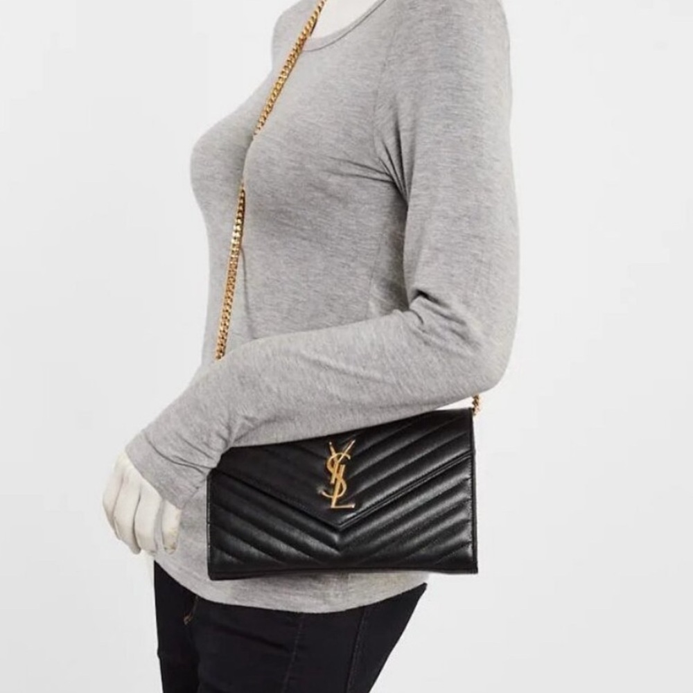 Yves Saint Laurent Cassandre Large - Picture 9 of 9